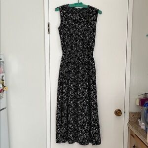 Uniqlo Black Floral Sleeveless Maxi Dress